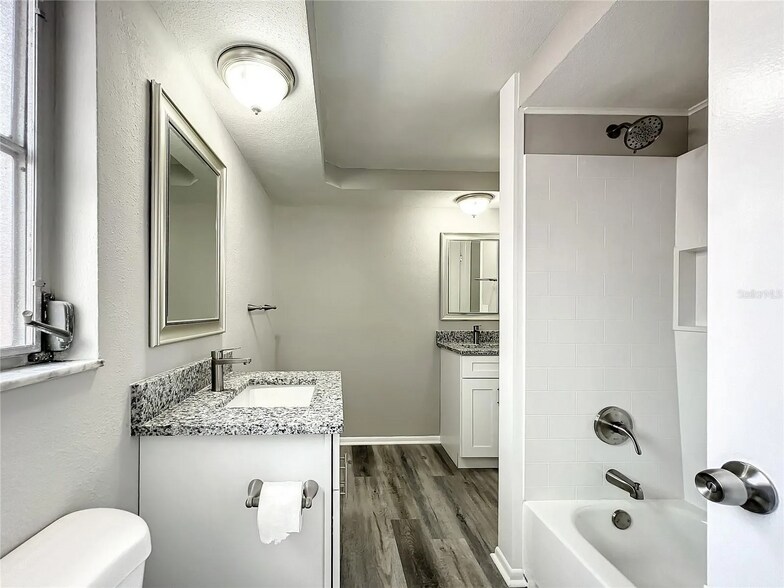 Bathroom 1 - 10125 Regency Park Blvd