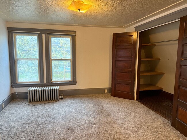 Building Photo - 515 W Franklin St