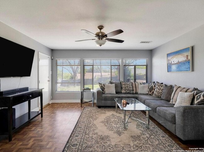 Building Photo - BEAUTIFUL TERRELL HEIGHTS 2-BEDROOM HOME ON LARGE CORNER LOT