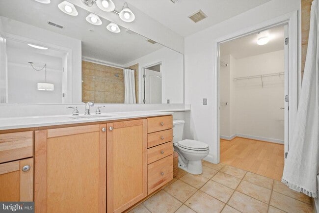 Building Photo - 1441 Rhode Island Ave NW
