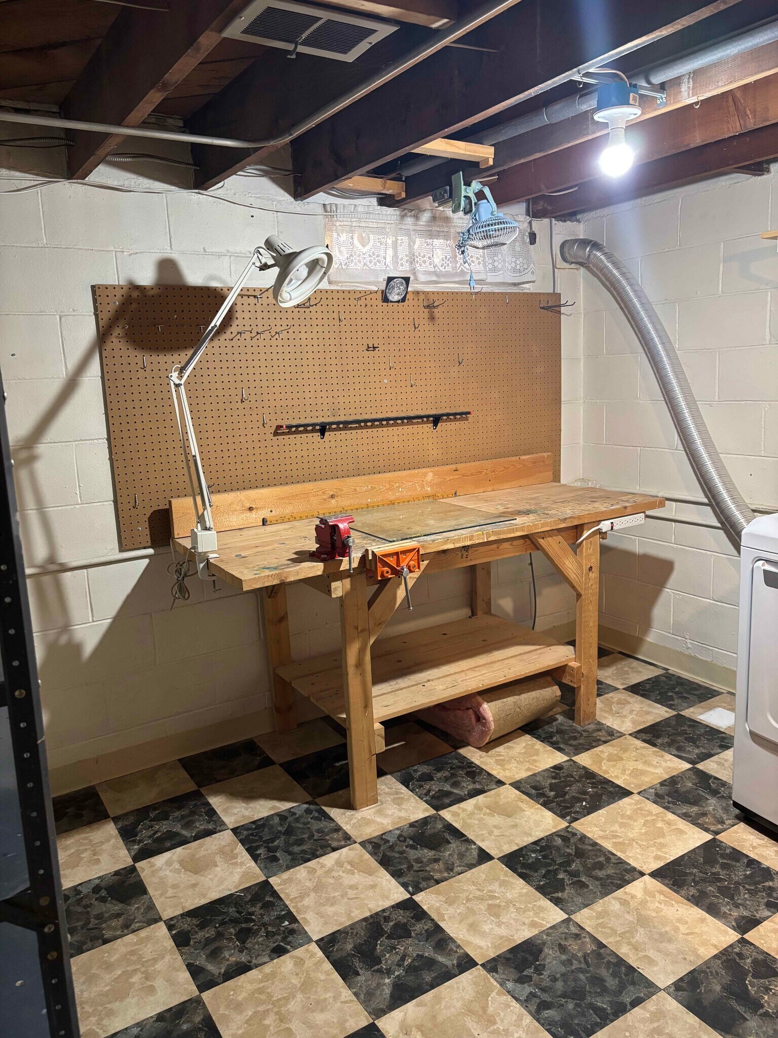 Laundry room/workbench - 3276 S Lenox St