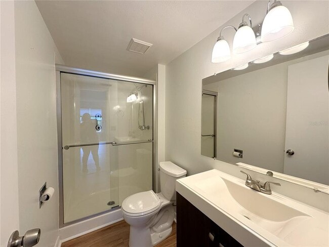 Building Photo - 2400 Forest Dr