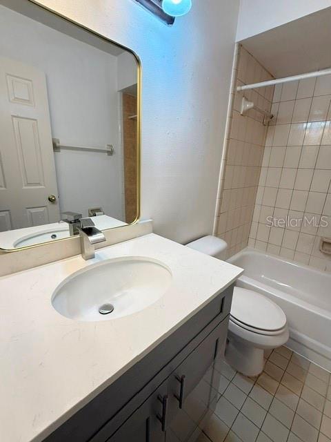 Building Photo - 787 Lucaya Dr