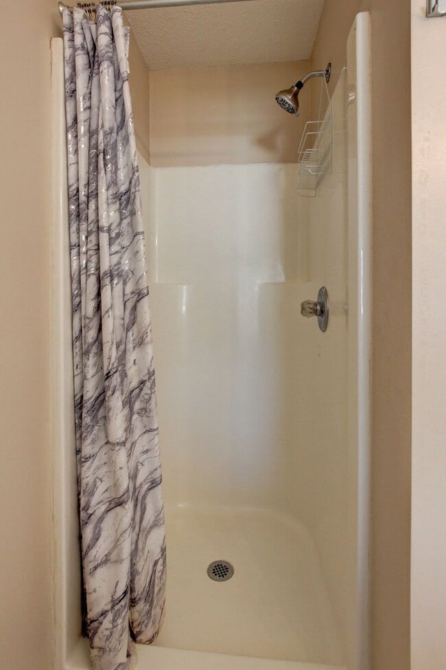 Building Photo - 3660 S Naples Ct