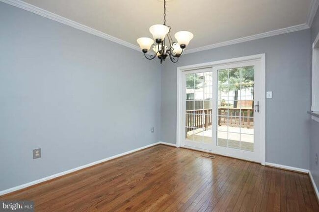 Building Photo - 6157 Green Hollow Ct