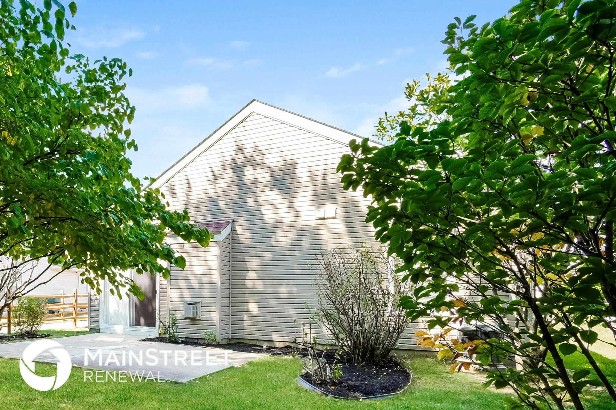 Building Photo - 6817 Riding Trail Dr