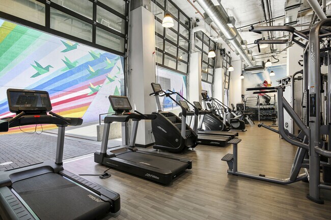 Building Photo - ZIA Sunnyside