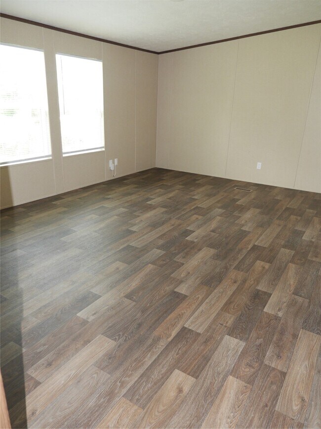 Building Photo - 16020 1/2 Sam Brookins St