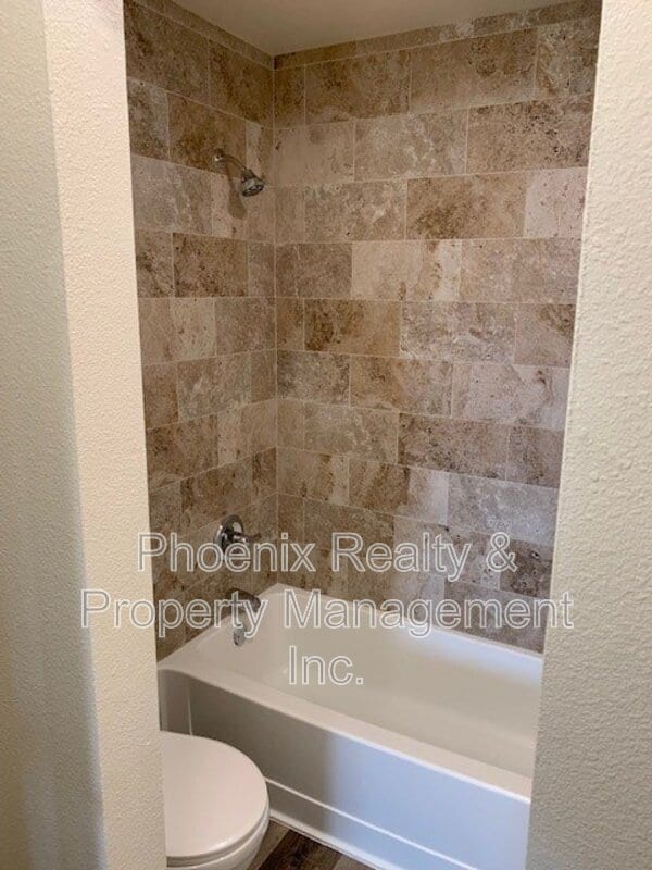 Building Photo - 3150 Iris Ave