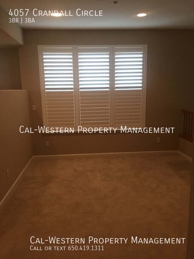 Building Photo - 4057 Crandall Cir