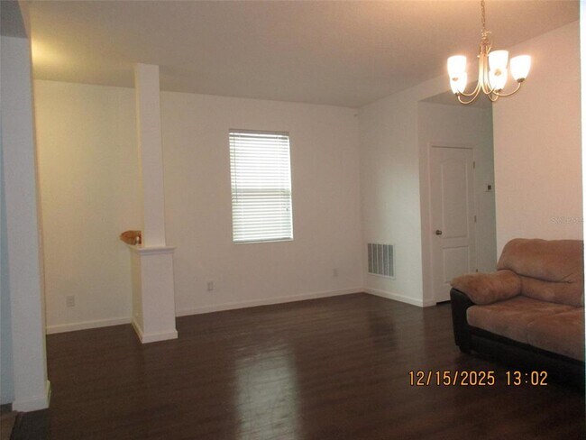 Building Photo - 3230 Stratton Cir