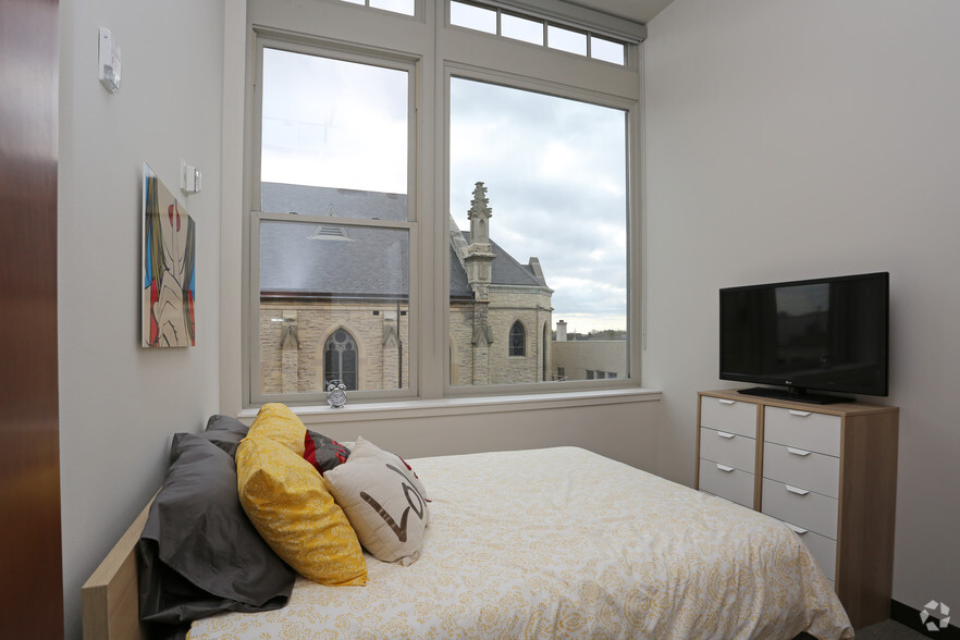 Bedroom - The Alexander Lofts