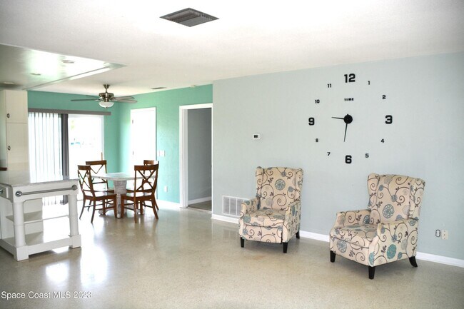 Building Photo - 1400 Glen Haven Dr