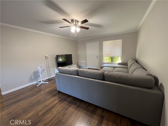 Building Photo - 247 Streamwood