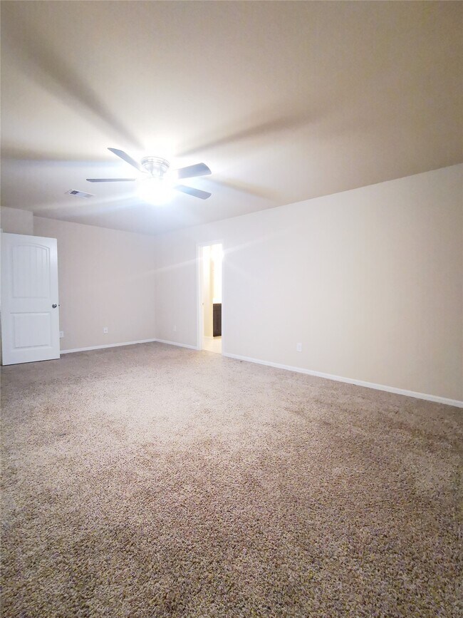 Building Photo - 29202 Vernon Forest Ct