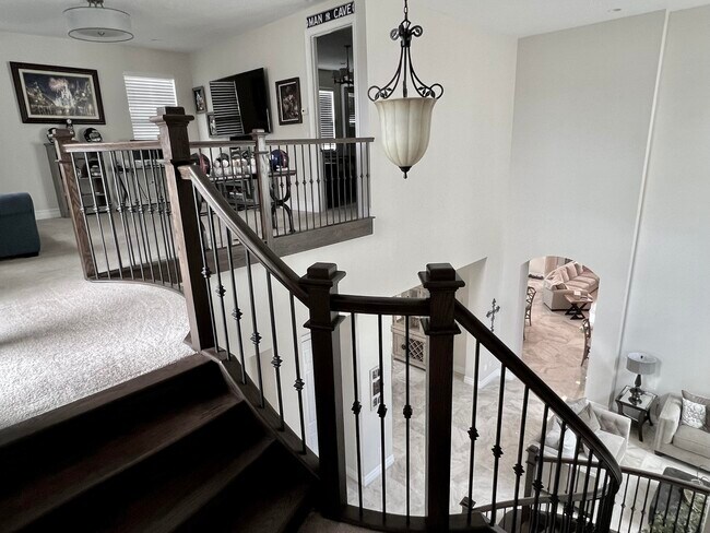 Building Photo - 16831 Pavilion Way