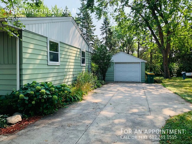 Building Photo - 4916 Wisconsin Ave N