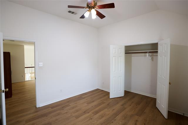 Building Photo - 5708 Sabetha Way