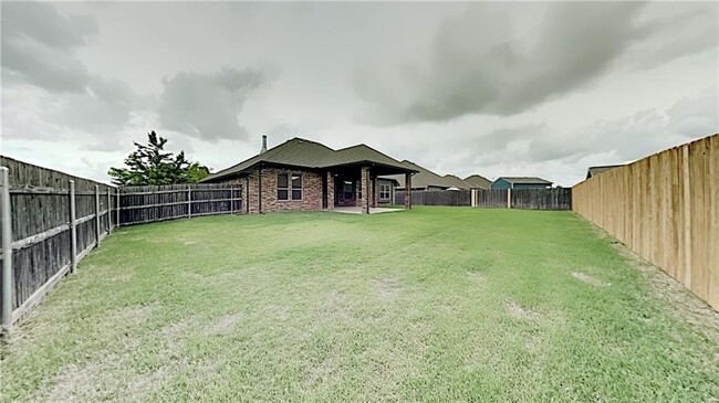 Building Photo - 4916 SW 127th St