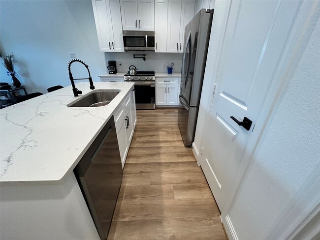 Building Photo - 12011 Rockview Drive