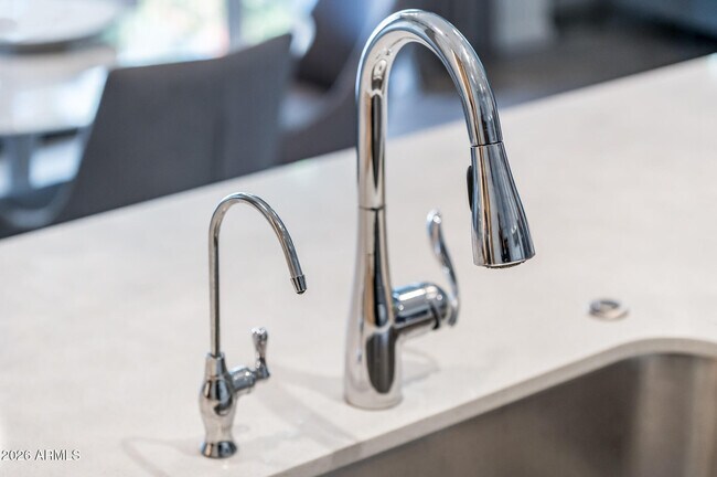 Building Photo - 4416 N 27th Way