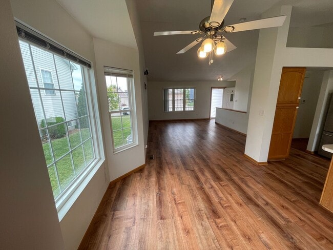 Building Photo - Beautiful open-concept ranch