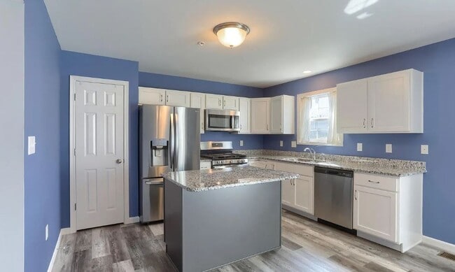 Building Photo - 2317 Bartlett Rd