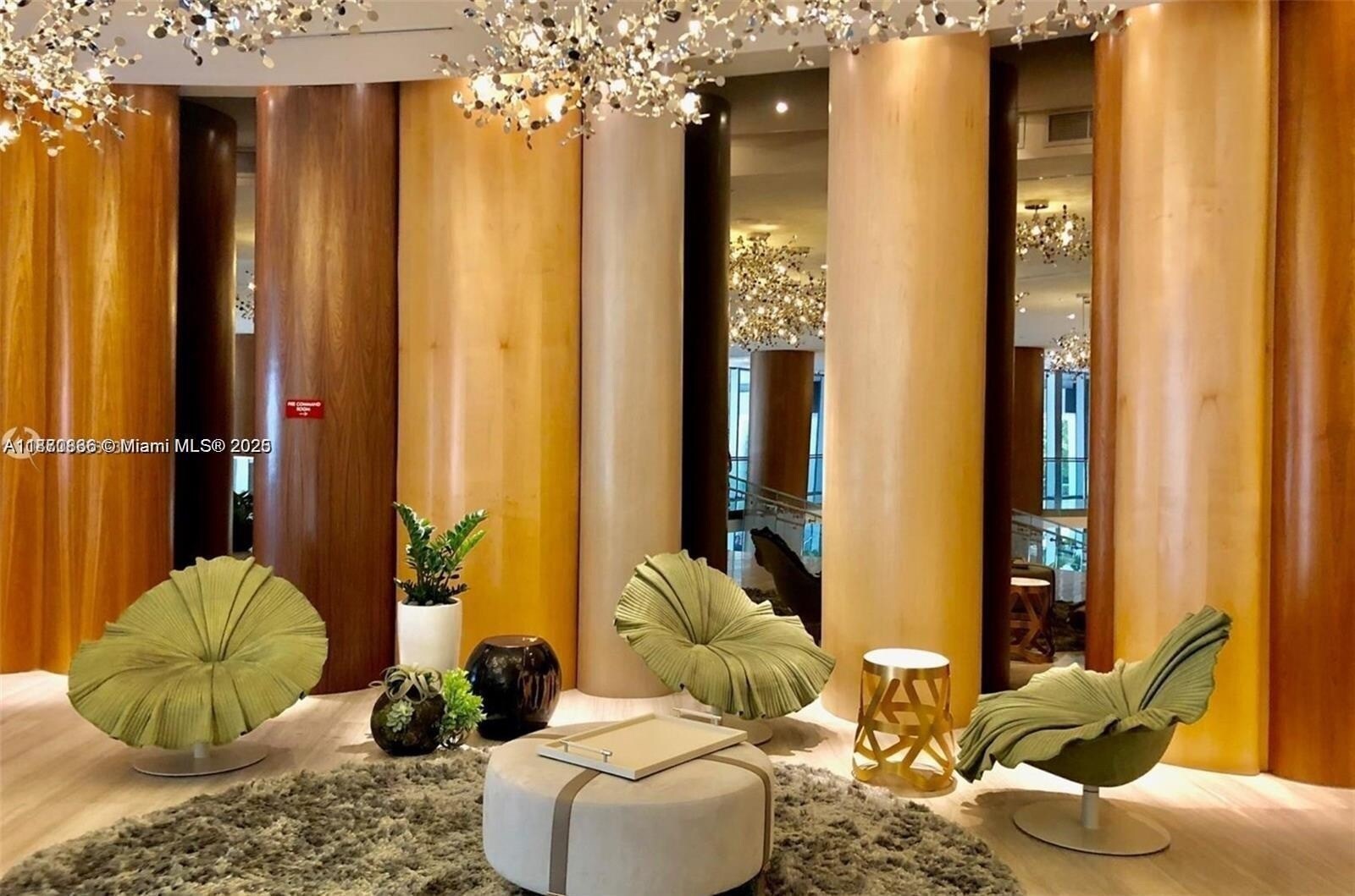 Building Photo - 488 NE 18th St