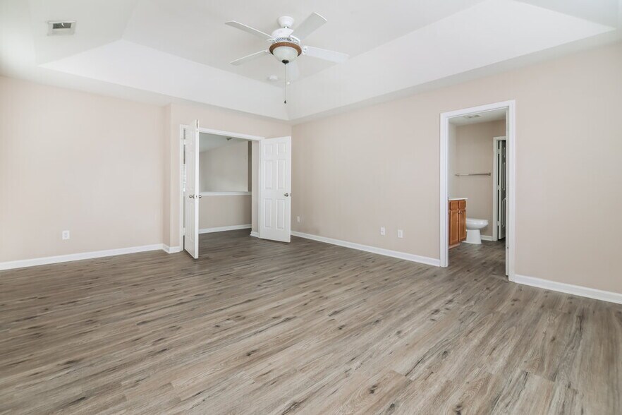 Building Photo - 5213 Meryton Park Way
