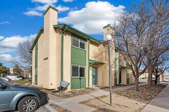 Building Photo - Move In Now – January Free + $500 Off February