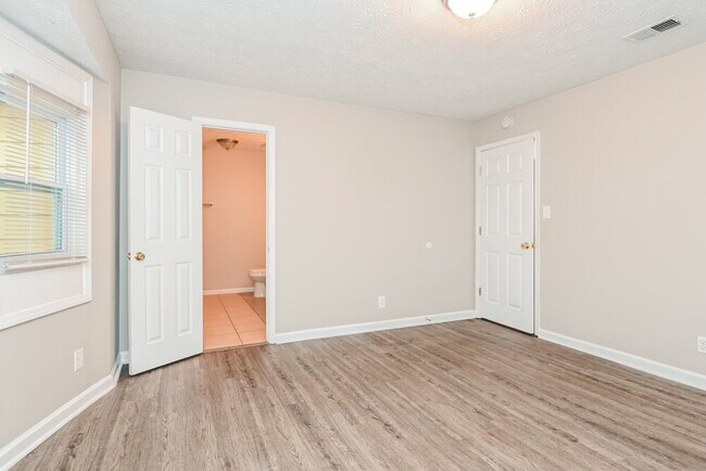 Building Photo - 1450 Moriah Trce