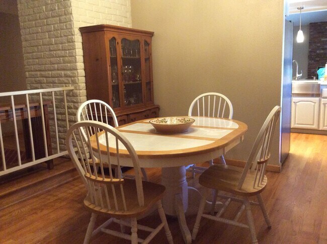 Building Photo - Beautiful FULLY FURNISHED Single Level 4/2 Home in South West Reno