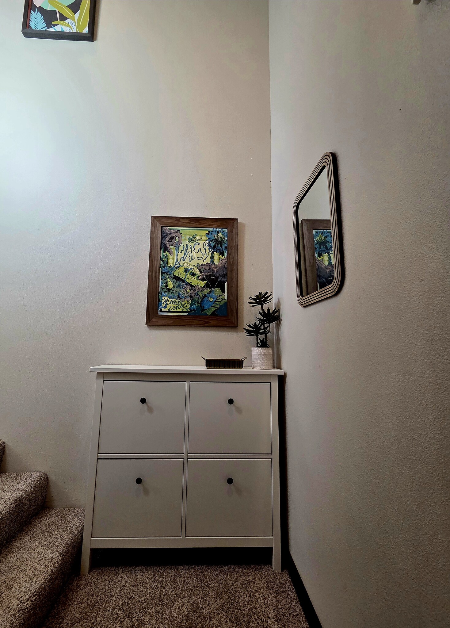 Shoe storage unit comes with rental. - 6864 Ne Oregon St