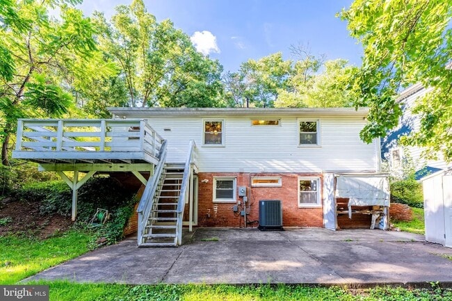 Building Photo - 13805 Fulmer Dr