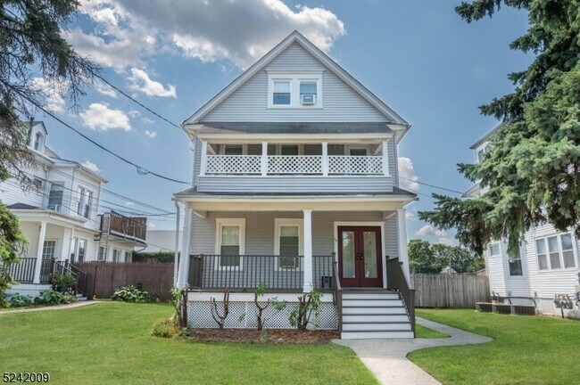 Primary Photo - 52 Franklin Pl