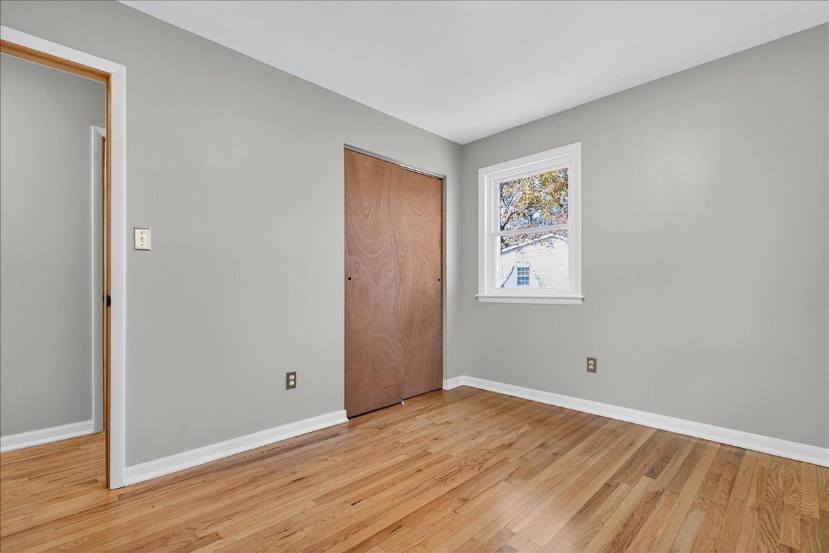 Building Photo - 12 Kristan Dr