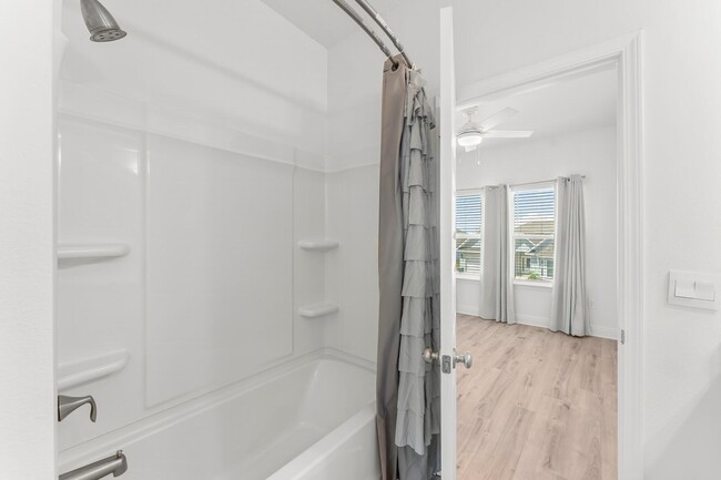 Building Photo - 25 Krewe Cir