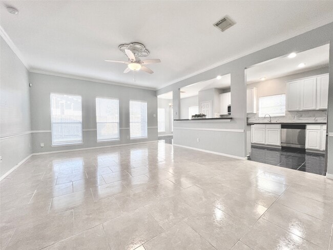 Building Photo - 3311 Whitebud Dr