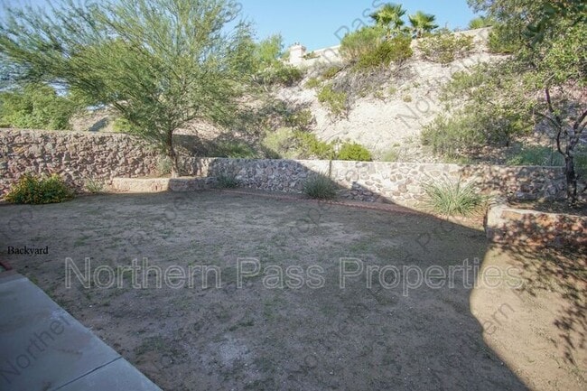 Building Photo - 1516 Cherokee Ridge Dr
