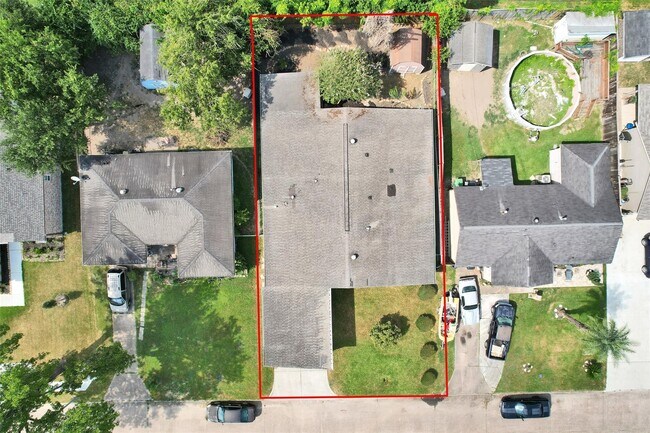 Building Photo - 5627 Southbrook Dr