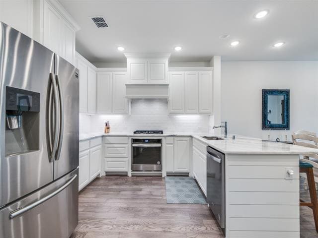 Building Photo - 532 Ballustrade Dr