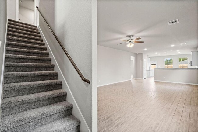 Building Photo - 25823 Boxwood Hedge Lane