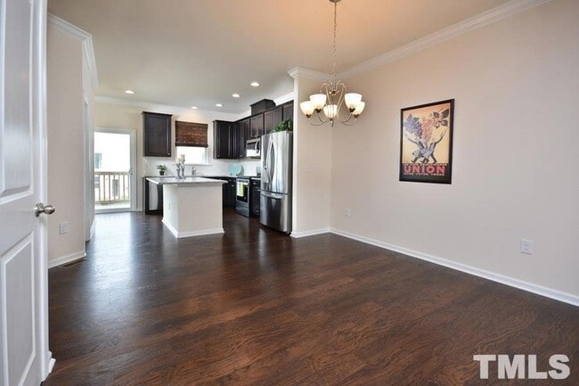 Building Photo - 1108 Finch Ct