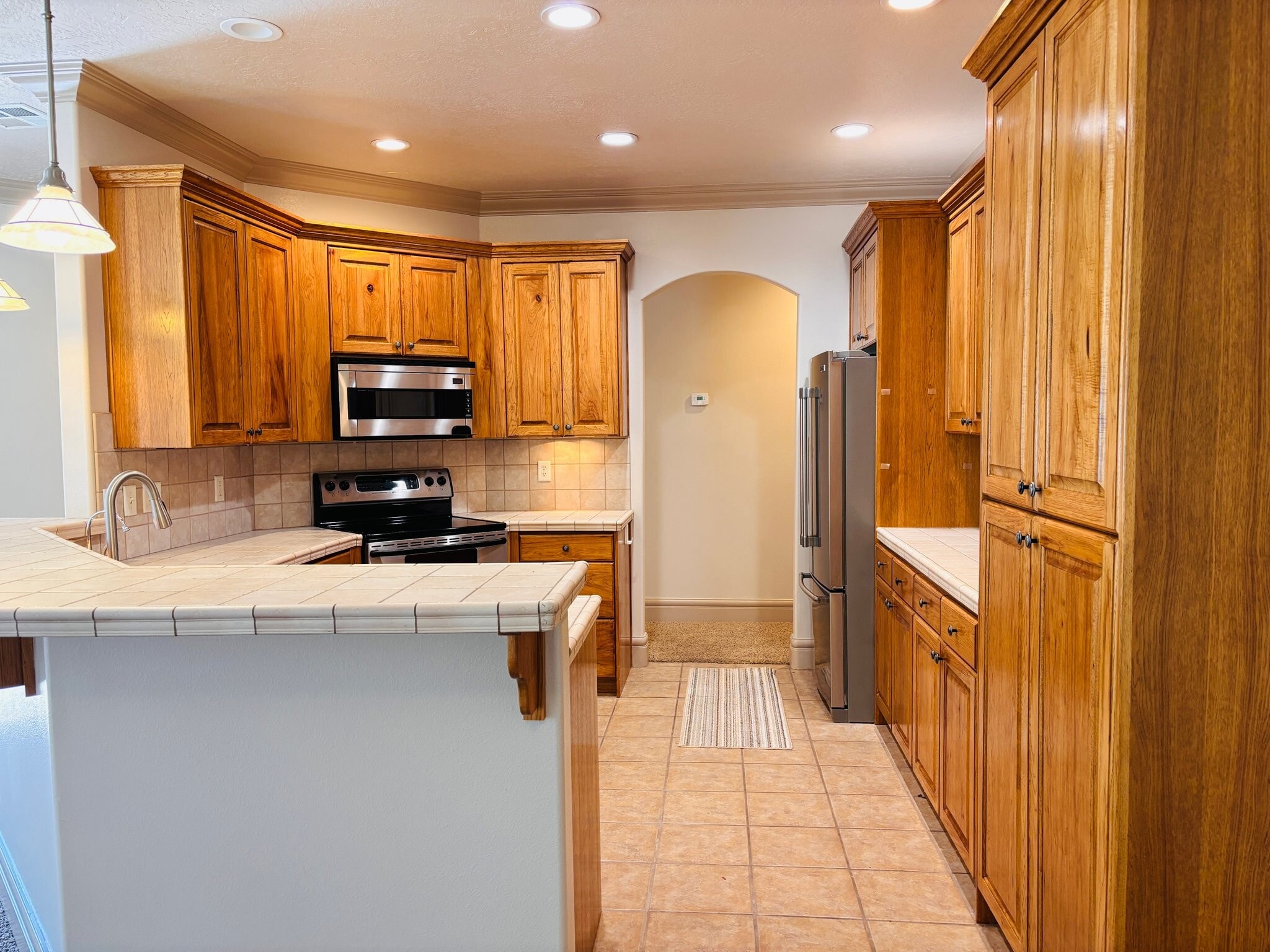 Building Photo - 409 Cobblestone Dr