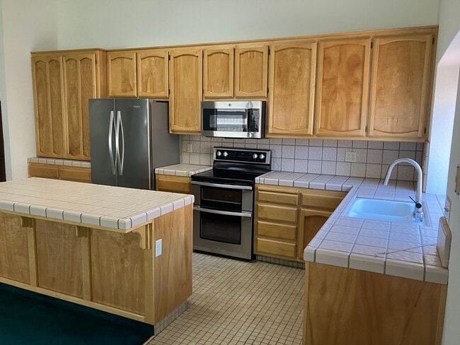 Building Photo - 2313 Chapparal Pl