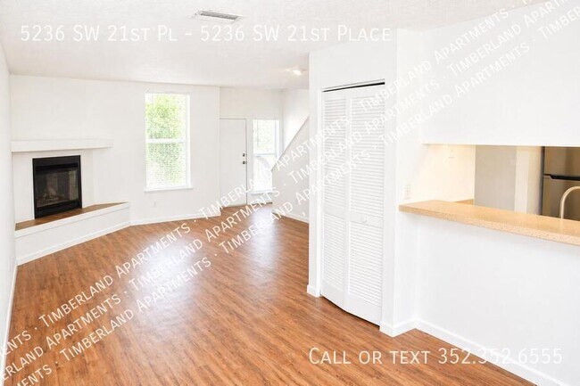 Building Photo - 5236 SW 21st Pl