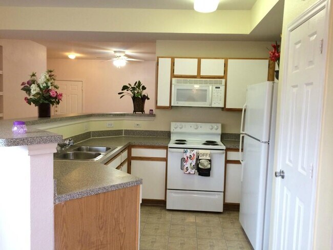 Building Photo - 2320 Gracy Farms Ln