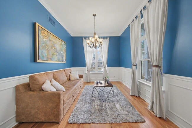 Building Photo - 1495 Chapleau Dr