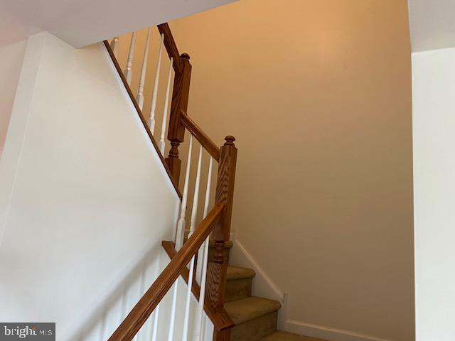 Building Photo - 145 Sandpiper Ct