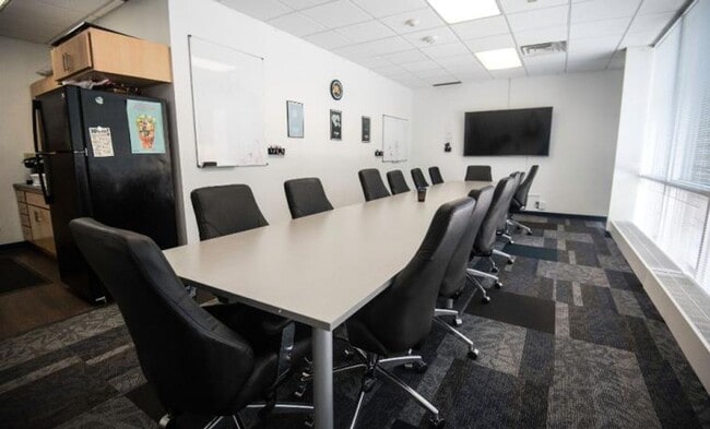 Interior Photo - Chateau Student Housing Co-op